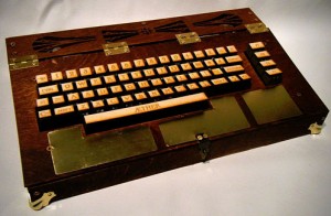 Friedrich Commodore 64 Base Unit (Foto: Molly Michelle Friedrich, porkshanks.deviantart.com)